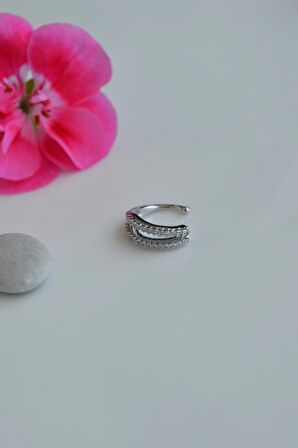 Gümüş Renkli Sıkıştırmalı Kıkırdak Küpesi Zirkonlu Earcuff