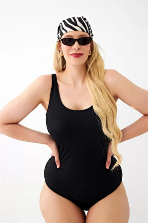 Kadın Siyah Büyük Beden Düz Tek Parça Mayo