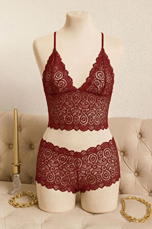 Kadın Bordo Dantel Bralet Şort Takımı – Asil ve Sofistike İç Giyim