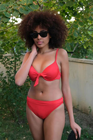 Kadın Destekli Fiyonklu Alt Üst Kırmızı Bikini Takım