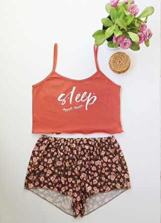 Çiçek Desenli Baskılı Şort Takım
