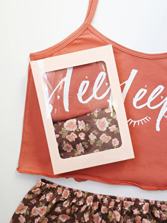 Çiçek Desenli Baskılı Şort Takım