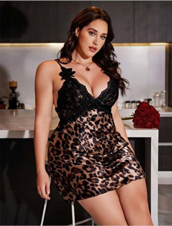  Büyük Beden Siyah Dantel İşlemeli Leopar Desenli Saten Gecelik