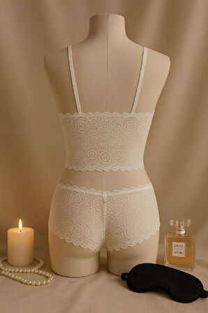Kadın Beyaz Dantel Bralet Şort Takımı – Romantik ve Zarif İç Giyim