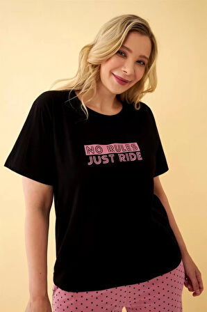 Kadın Siyah “No Rules Just Ride” Yazılı Büyük Beden Kapri Pijama Takımı