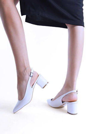 Kadın Beyaz Arkası Açık Stiletto Topuklu ayakkabı