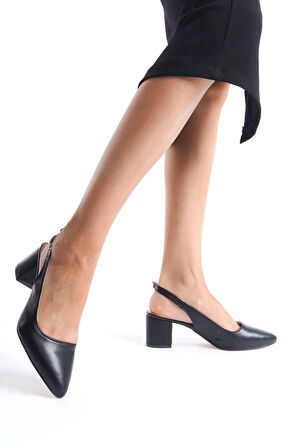 Kadın Siyah Arkası Açık Stiletto Topuklu Ayakkabı