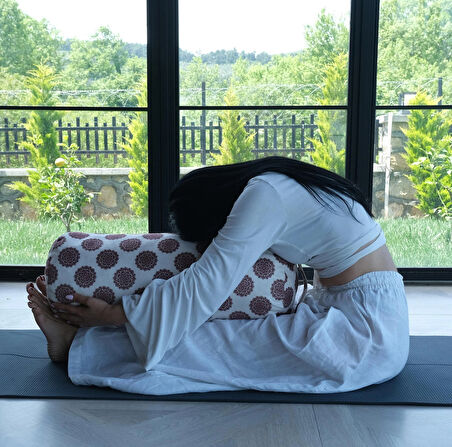 Sunyoga Silindir Yoga Minderi (Bolster) – Meditasyon ve Yoga Destek Yastığı Mandala Desenli Mor Byeaz