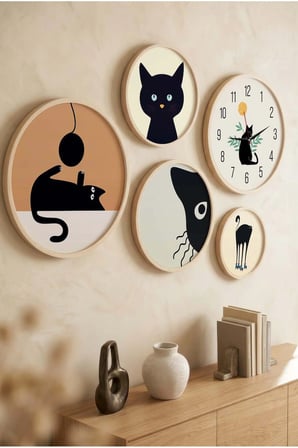 5 Parça Yuvarlak Ahşap Çerçeveli Minimalist Siyah Kediler Tablo Ve Saat Seti