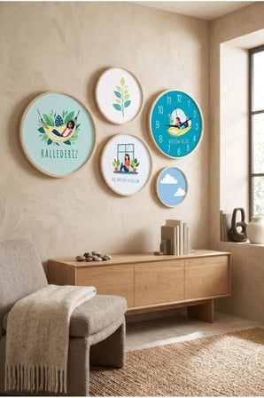 5 Parça Yuvarlak Ahşap Çerçeveli Renkli Minimalist Motto Sözler Tablo Ve Saat Seti