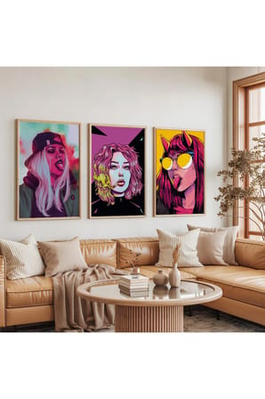 Ahşap Çerçeveli Pembe Çizim Ve Genç Kızlar Üçlü Ahşap Tablo Seti