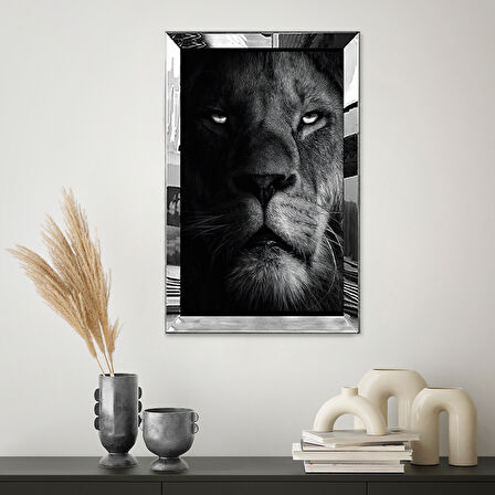 GÜMÜŞ  AYNALI PLEKSİ ÇERÇEVELİ SİYAH BEYAZ YAKIN GÖRÜNTÜ ASLAN TABLOSU