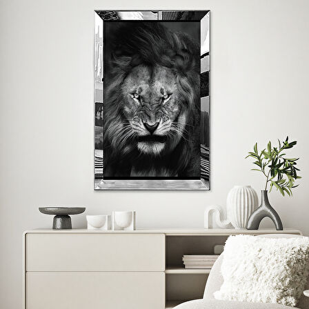 GÜMÜŞ  AYNALI PLEKSİ ÇERÇEVELİ SİYAH BEYAZ SERT BAKIŞLI ASLAN TABLOSU