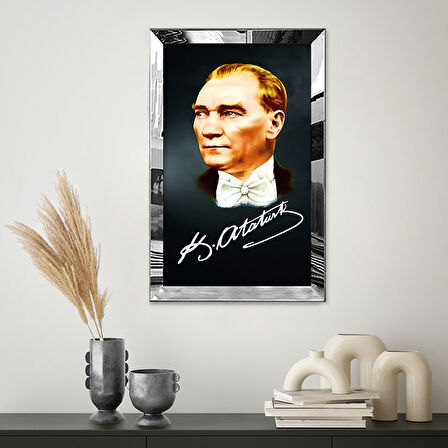GÜMÜŞ  AYNALI PLEKSİ ÇERÇEVELİ ATATÜRK TABLO
