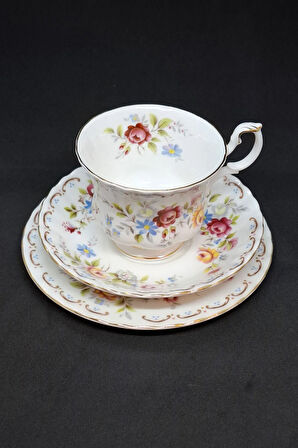 Jubilee Rose Vintage Çay Fincanı 3 Parça 210 ml