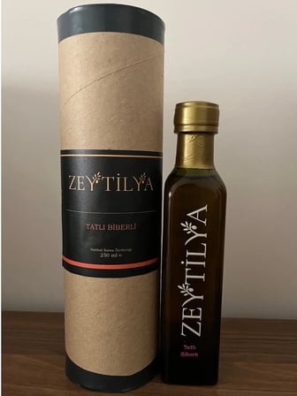 Tatlı Kırmızı Biberli Zeytinyağı 250 ml