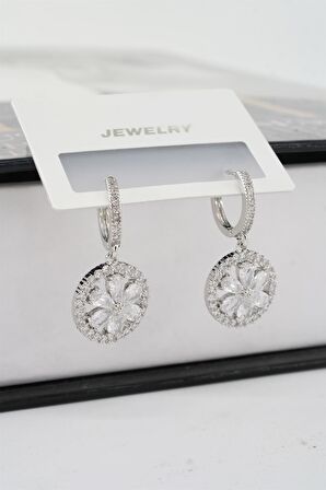Kadın Vip Seri Baget Zirkon Taşlı Çiçek Model Klipsli 2'li Set Küpe