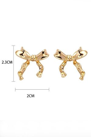 Kadın Özel Tasarım Fiyonk Figürlü 2.5 cm Küpe 002
