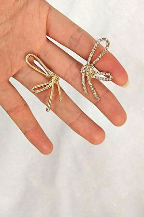 Kadın Özel Tasarım Fiyonk Figürlü 4 cm Küpe 002