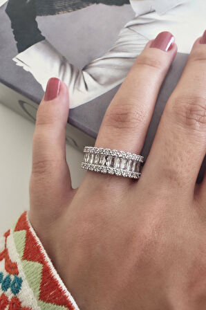 Kadın Vip Seri Baget Zirkon Taşlı Numarasız Ayarlanabilir Yüzük