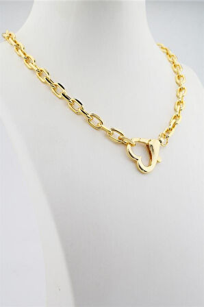 Kadın 40 Cm Kalp Model Kilit Detaylı Kolye