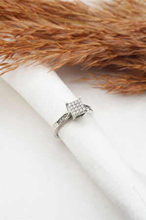 Kadın Özel Tasarım Ayarlanabilir Numarasız Zirkon Taşlı Kare Model  Yüzük