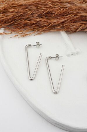 Kadın Çelik Basic Geometrik 4 cm V Model Küpe
