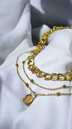 Altın Renk Üç Katlı Zincir Kolye – Kalın Choker & İnce Zincir & Madalyon Uç Detaylı