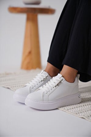 Nova Premium Kadın Gümüş Detaylı Beyaz Sneaker