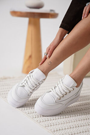 LUNORA Limited Series Beyaz Ortopedik Kadın Sneaker