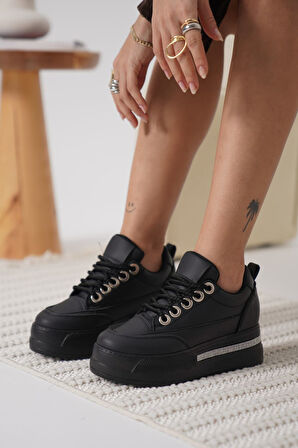 LUNORA Limited Series Siyah Ortopedik Kadın Sneaker
