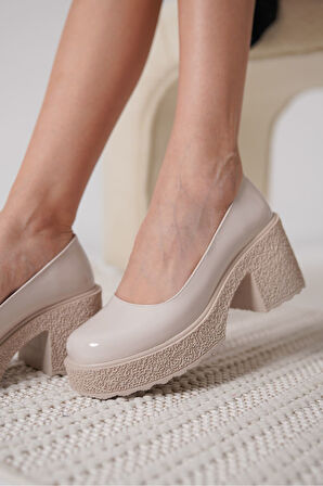 Talya Premium Kadın Bej Rugan Dolgu Topuklu Ayakkabı