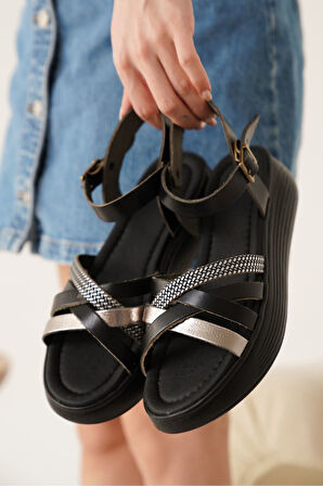 Herry Premium Siyah Gümüş Detaylı Hakiki Deri Sandalet