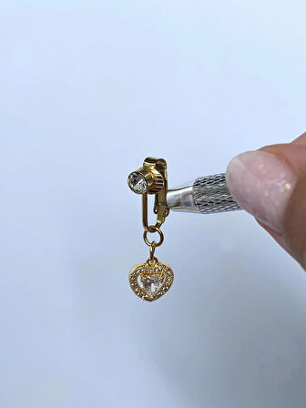 Çelik Göbek Piercing Mıknatıslı Sıkıştırmalı Zirkon Taşlı Sallantılı Dolu Kalp Model Sarı Renk