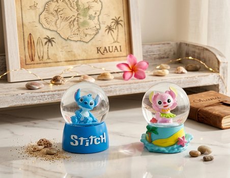 9cm-6cm Işıklı pembe ve Mavi renk Hediyelik-Dekoratif 2 li Stitch Kar Küresi