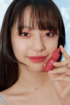 Yüksek Pigmentli, Kadife Görünümlü Gün Boyu Kalıcı Tint Peripera Ink Velvet (21 Vitality Coral Red)