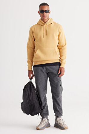 Erkek Hardal Standart Fit Içi Polarlı 3 Iplik Kapüşonlu Kanguru Cepli Pamuklu Sweatshirt