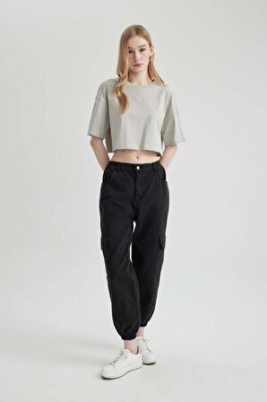 DeFacto Coool Gabardin Jogger Pantolon Basic Düz Normal Bel Kargo Cepli B0454AX24SPBK27