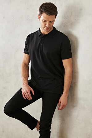 Erkek Çekmeyen Pamuklu Kumaş Slim Fit Dar Kesim Simsiyah Kıvrılmaz Polo Yaka T-shirt