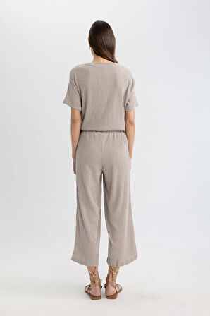 DeFacto 	Wide Leg Geniş Bol Paça Normal Bel Bürümcük Kapri Pantolon C4329AX24SPGR302