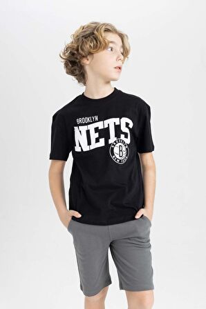 DeFacto Erkek Çocuk NBA Brooklyn Nets Oversize Geniş Kalıp Bisiklet Yaka Kısa Kollu Tişört C0393A824SMBK81