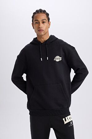 DeFactoFit NBA Los Angeles Lakers Boxy Fit Kapüşonlu Sırt Baskılı Kalın Sweatshirt A4114AX24WNBK81