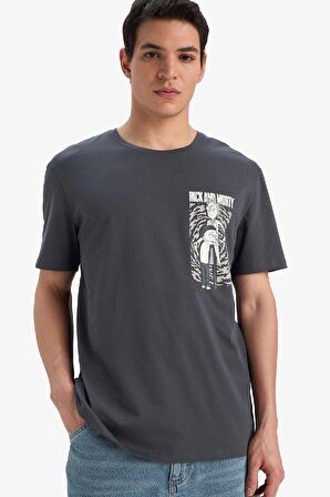 Rick and Morty Regular Fit Bisiklet Yaka Kısa Kollu Tişört