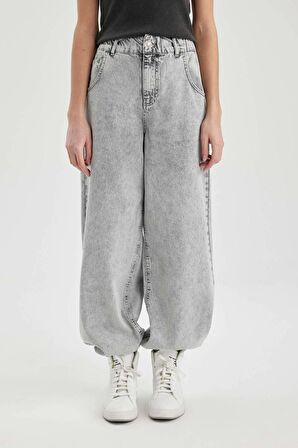 DeFacto Jogger Fit Yüksek Bel Bilek Boy Jean Yıkamalı Pantolon C1319AX24SPNM55