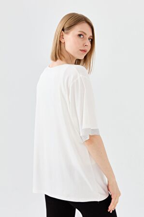 Kadın V Yaka Zincir Bantlı Penye T-shirt Kemik