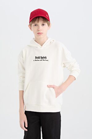 DeFacto Erkek Çocuk Oversize Geniş Kalıp Kapüşonlu Nakışlı Sweatshirt D8498A825SPWT32