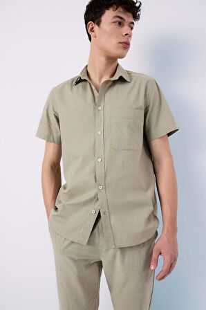 DeFacto Regular Fit Yazlık Polo Yaka Keten Görünümlü Kısa Kollu Gömlek D7551AX25SPKH404