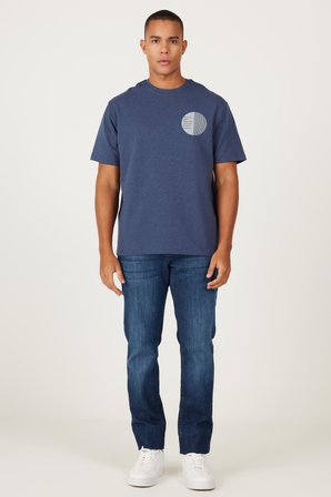 Erkek Indigo Modern Fit Bisiklet Yaka Pamuklu Kalın Dokulu Baskılı Tişört