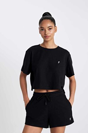 DeFactoFit Cropped Fit Bisiklet Yaka Sporcu Ribana Kısa Kollu Tişört A9916AX24SMBK81