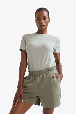 DeFactoFit Standart Fit Sporcu Kısa Paça Modal Şort